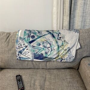 50x60 Mandala Patterned Throw Blanket